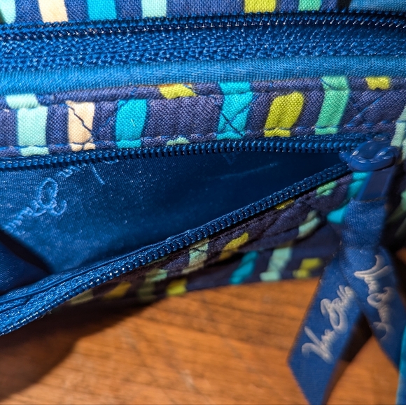 Vera Bradley Blue with Green Stripes Wallet Wristlet - Picture 7 of 9